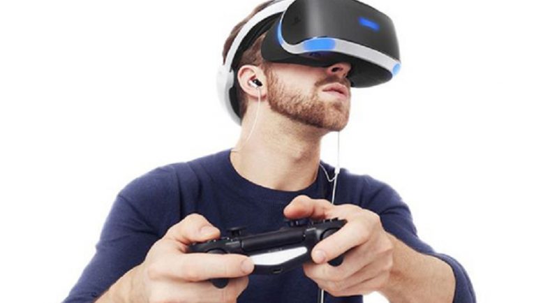نظارات الواقع الإفتراضي VR
