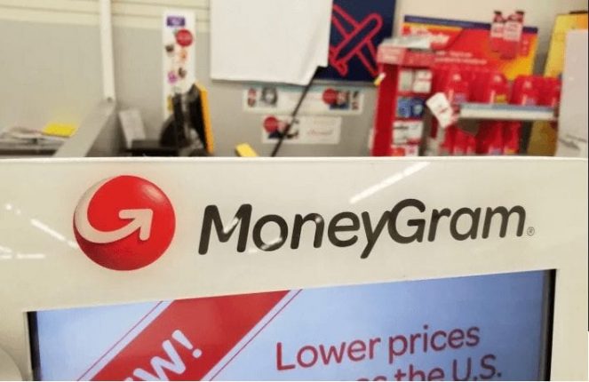 تتخذ MoneyGram منهج الانتظار والترقب حيث تقاضي SEC شريك Ripple