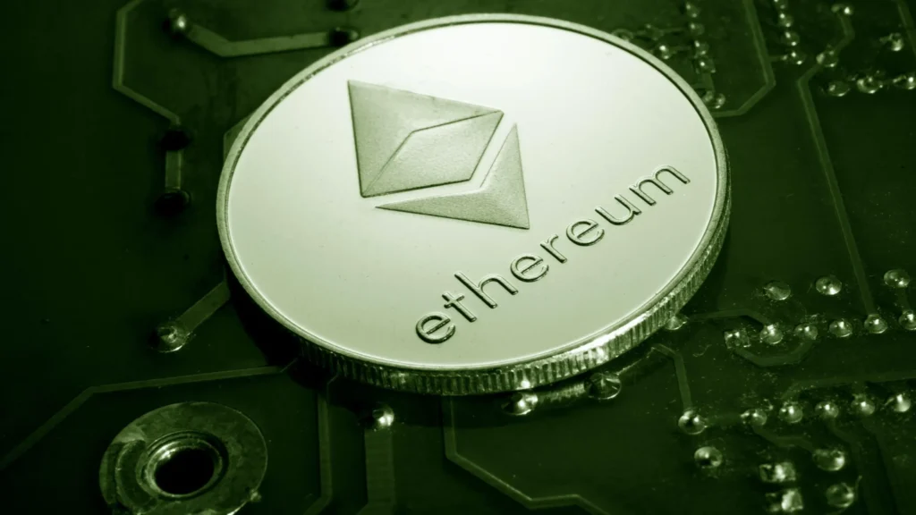 ما هي توقعات سعر الإيثريوم مع تفاؤل السوق بإمكانية وصول البيتكوين إلى سعر 200 ألف دولار
