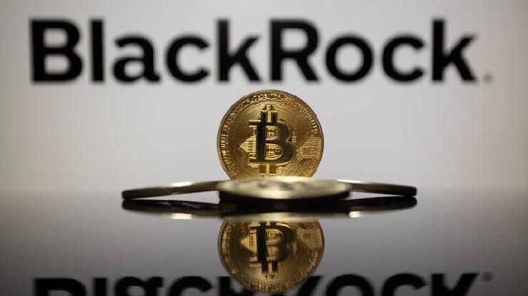 بلاك روك تقوم بتحويل 1800 بيتكوين.. هل ستبيعه؟