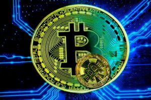 سعر البيتكوين يسجّل رقماً قياسياً جديداً فوق 111,000 دولار – هل نحن على أعتاب دورة صعودية خارقة؟