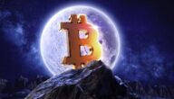 سعر البيتكوين يسجّل رقماً قياسياً جديداً فوق 111,000 دولار – هل نحن على أعتاب دورة صعودية خارقة؟