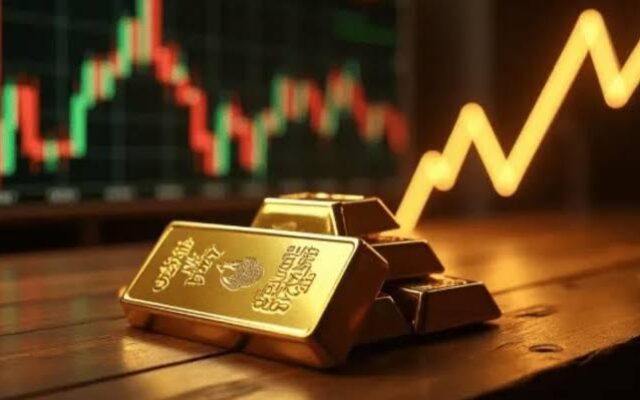 تراجع أسعار الذهب قرب 4300 دولار بفعل جني الأرباح