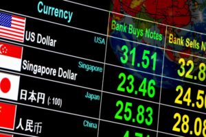 ما هو سعر الصرف وكيف يتم تحديده؟
